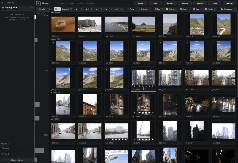 Resizing the thumbnails with Ctrl and the wheel