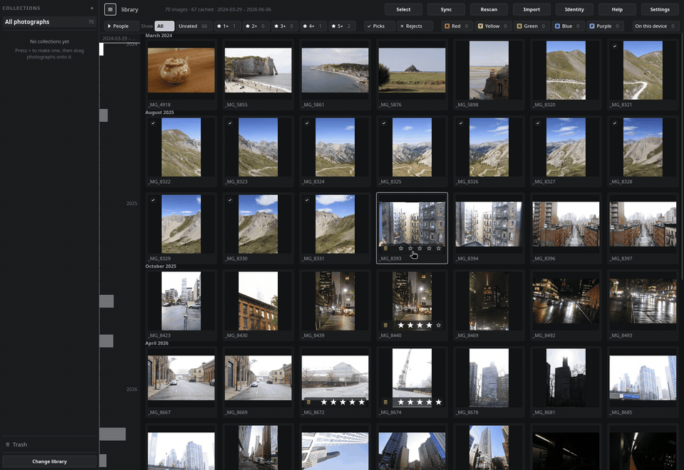 Resizing the thumbnails with Ctrl and the wheel